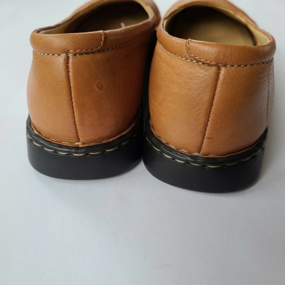 Land's End Leather Tan Slip On Flat Shoes Size 8.5 - Picture 7 of 10